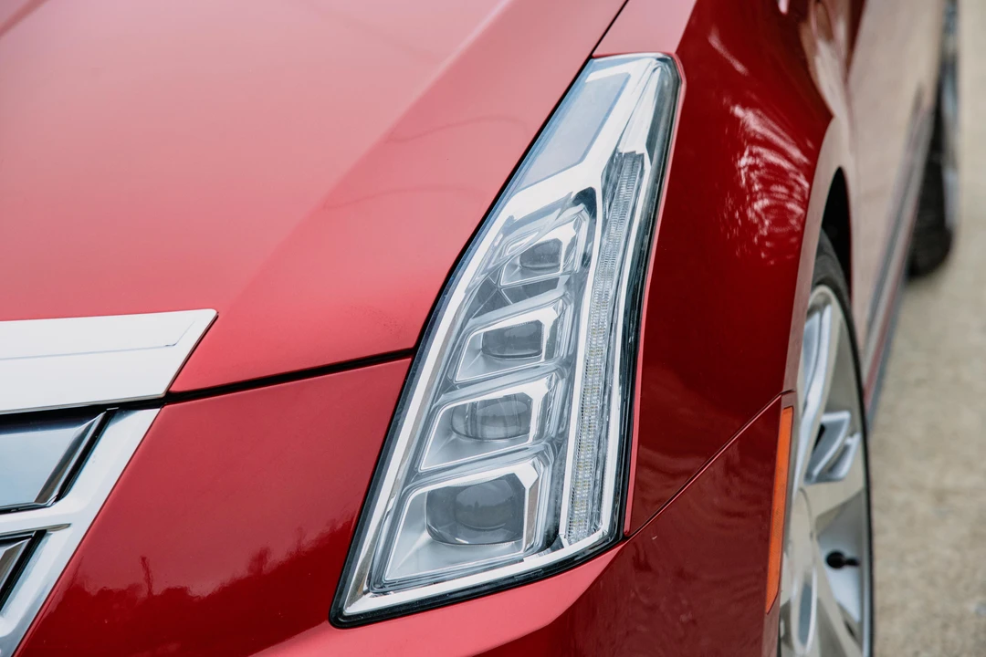2014 Cadillac ELR - Image 11 of 31