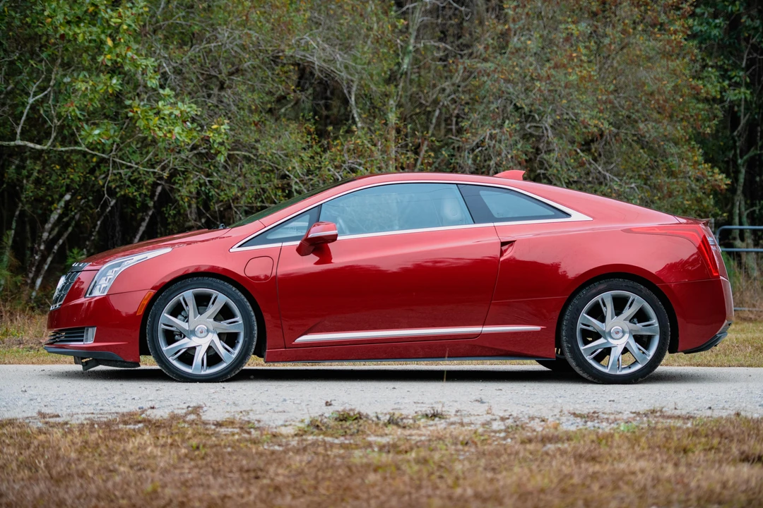 2014 Cadillac ELR - Image 3 of 31