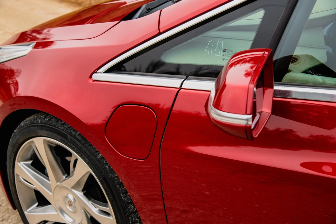 2014 Cadillac ELR - Image 12 of 31