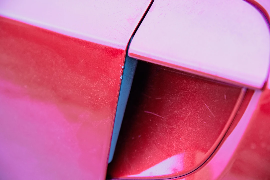 2014 Cadillac ELR - Image 29 of 31