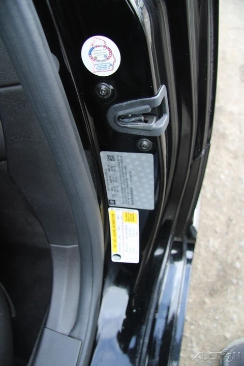 2014 Cadillac ELR - Image 13 of 21