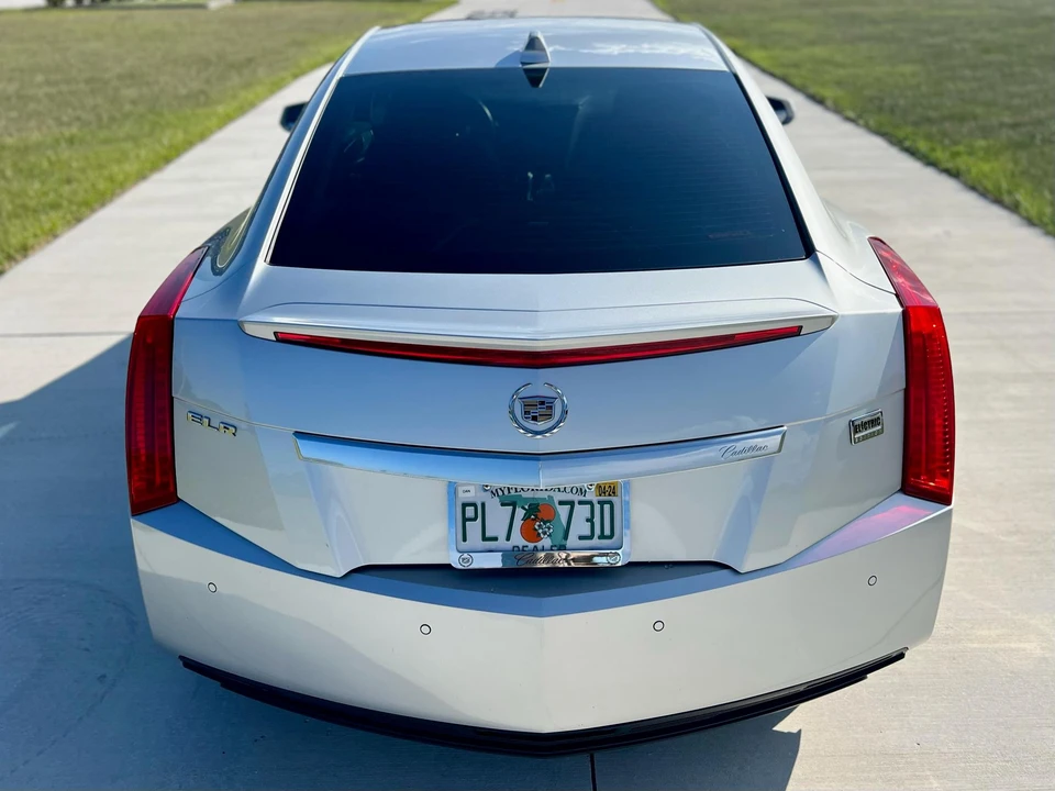 2014 Cadillac ELR - Image 12 of 31