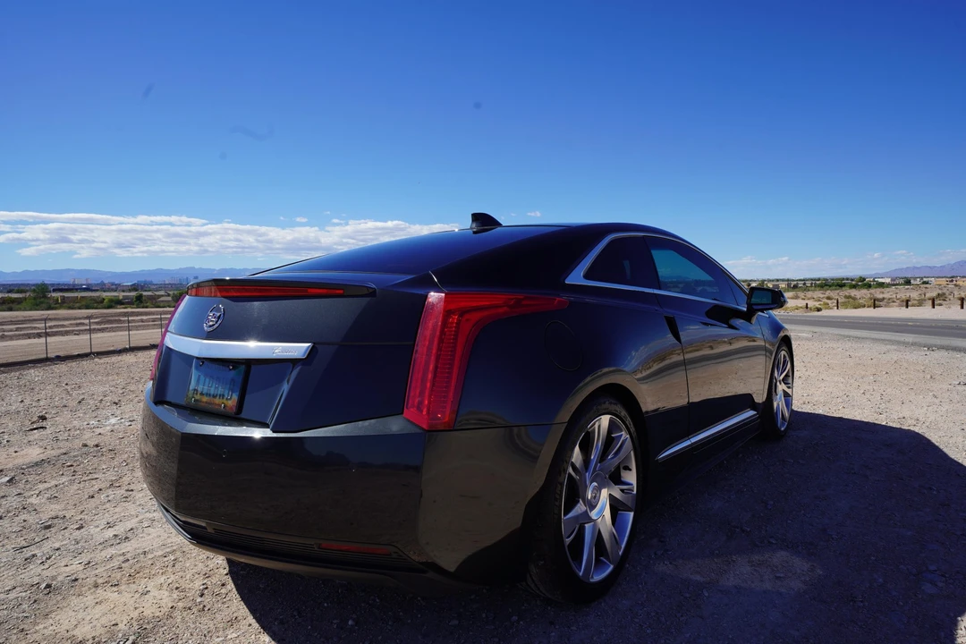 2014 Cadillac ELR - Image 26 of 31