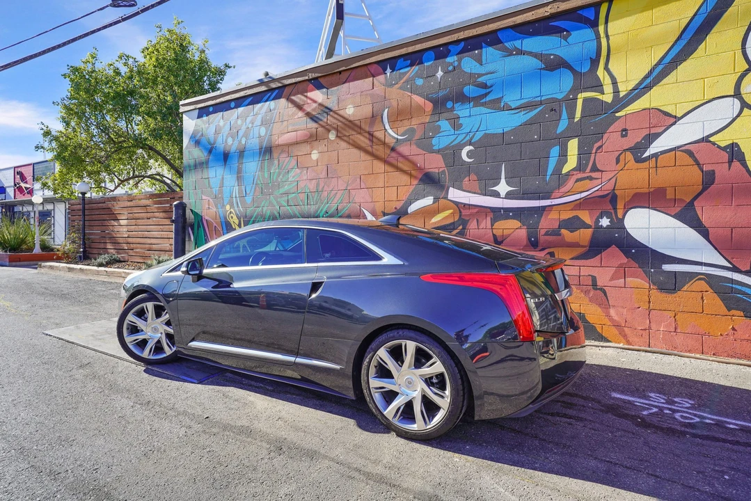 2014 Cadillac ELR - Image 10 of 31