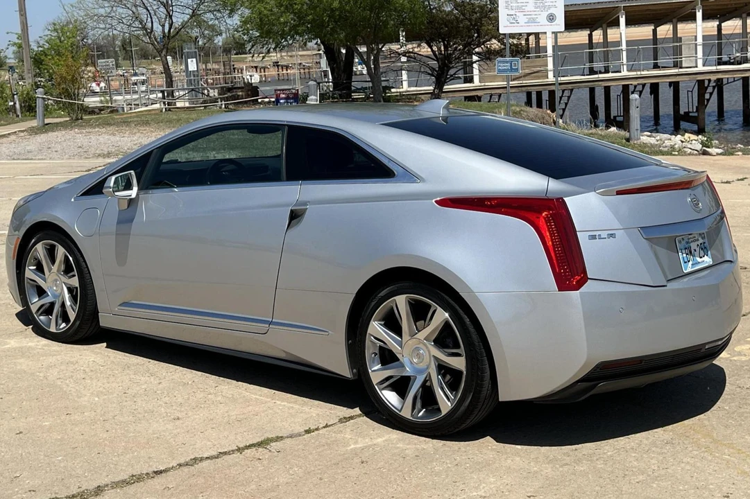 2014 Cadillac ELR - Image 4 of 31