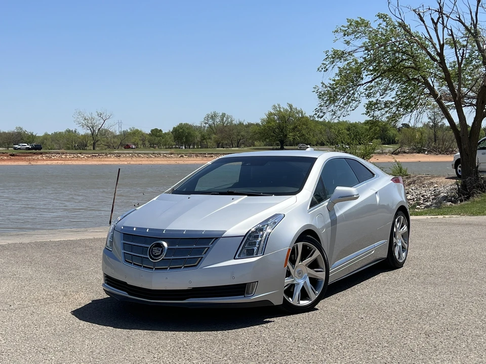 2014 Cadillac ELR - Image 7 of 31