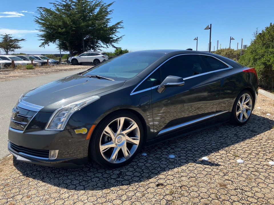 2014 Cadillac ELR - Image 9 of 31