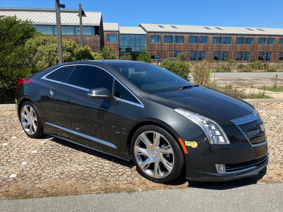 2014 Cadillac ELR - Image 14 of 31