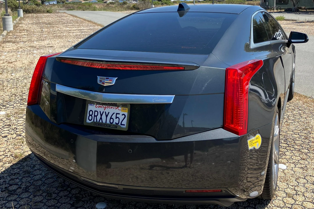 2014 Cadillac ELR - Image 11 of 31