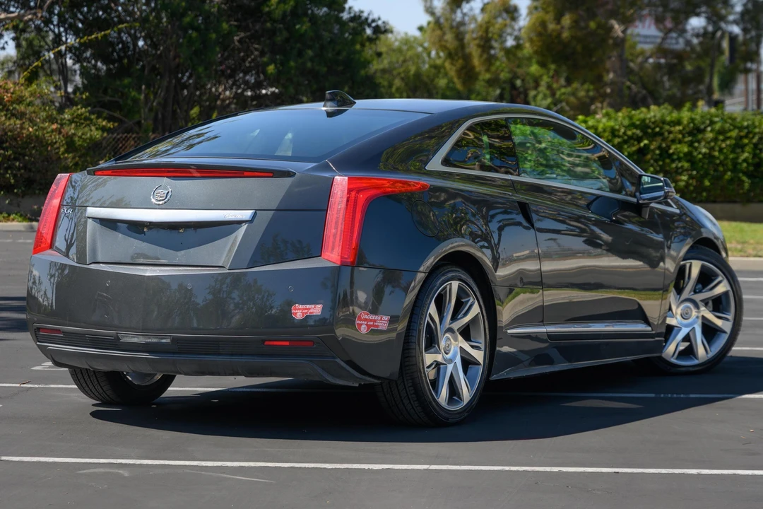 2014 Cadillac ELR - Image 4 of 31