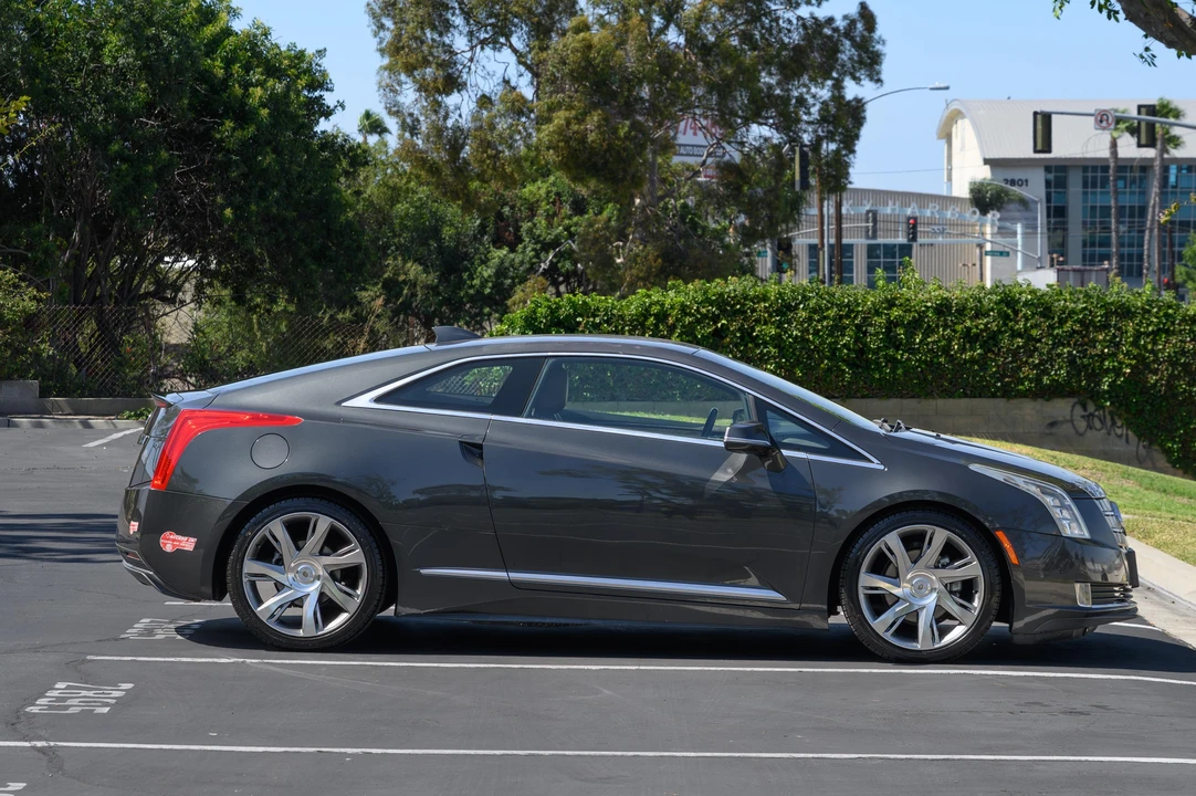 2014 Cadillac ELR - Image 16 of 31