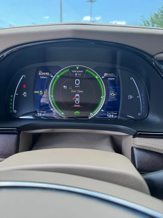 2014 Cadillac ELR - Image 8 of 13