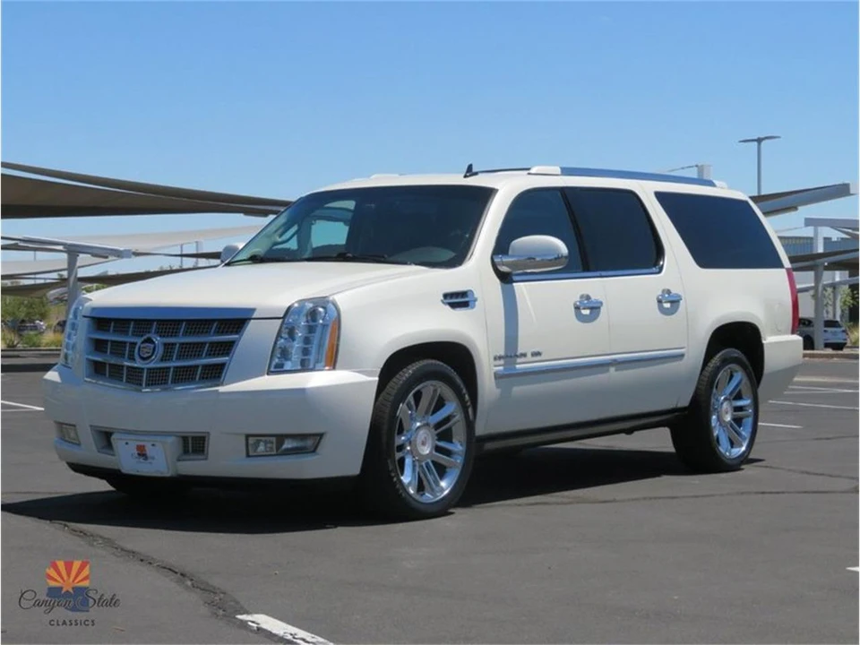 2014 Cadillac Escalade & EXT 3rd Gen - Image 9 of 31