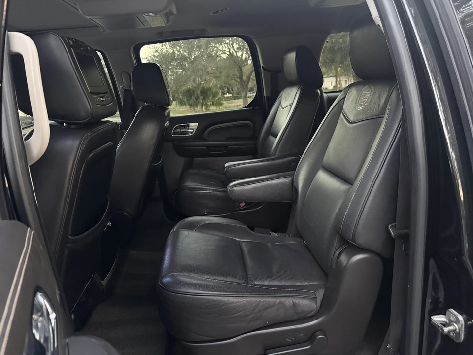 2014 Cadillac Escalade & EXT 3rd Gen - Image 17 of 21