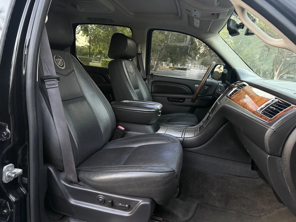 2014 Cadillac Escalade & EXT 3rd Gen - Image 15 of 21
