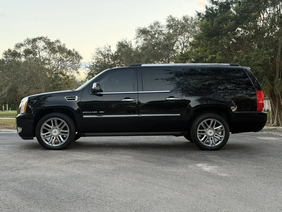 2014 Cadillac Escalade & EXT 3rd Gen - Image 6 of 21