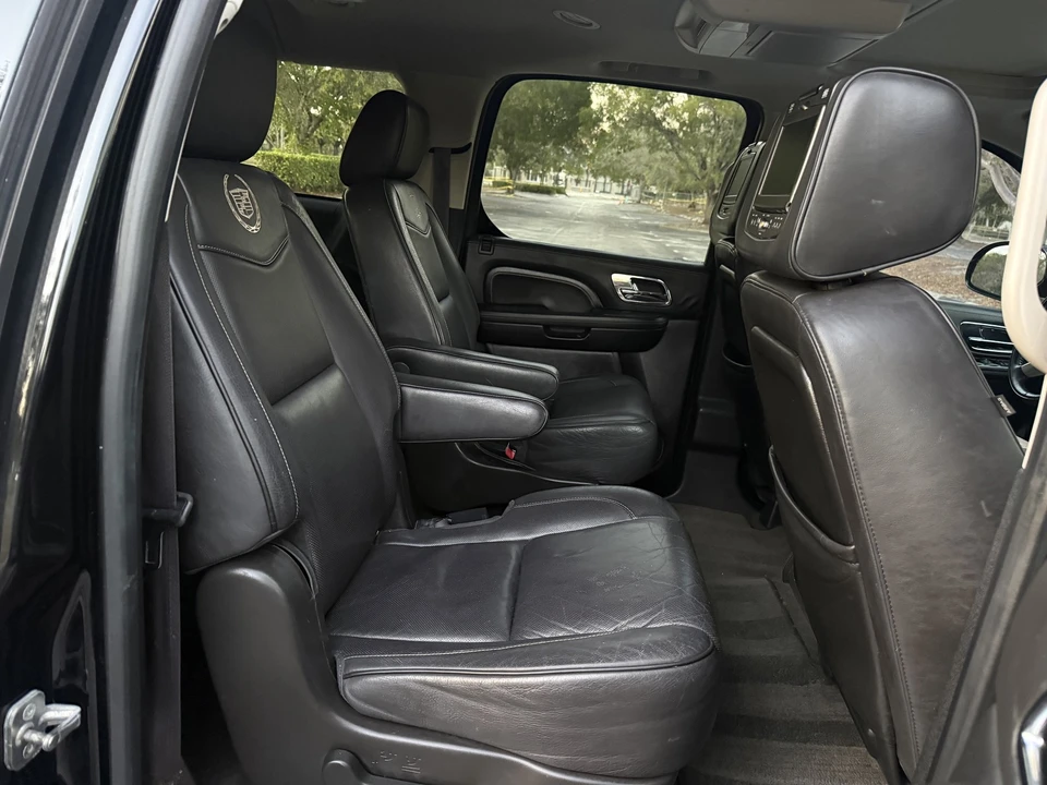 2014 Cadillac Escalade & EXT 3rd Gen - Image 18 of 21