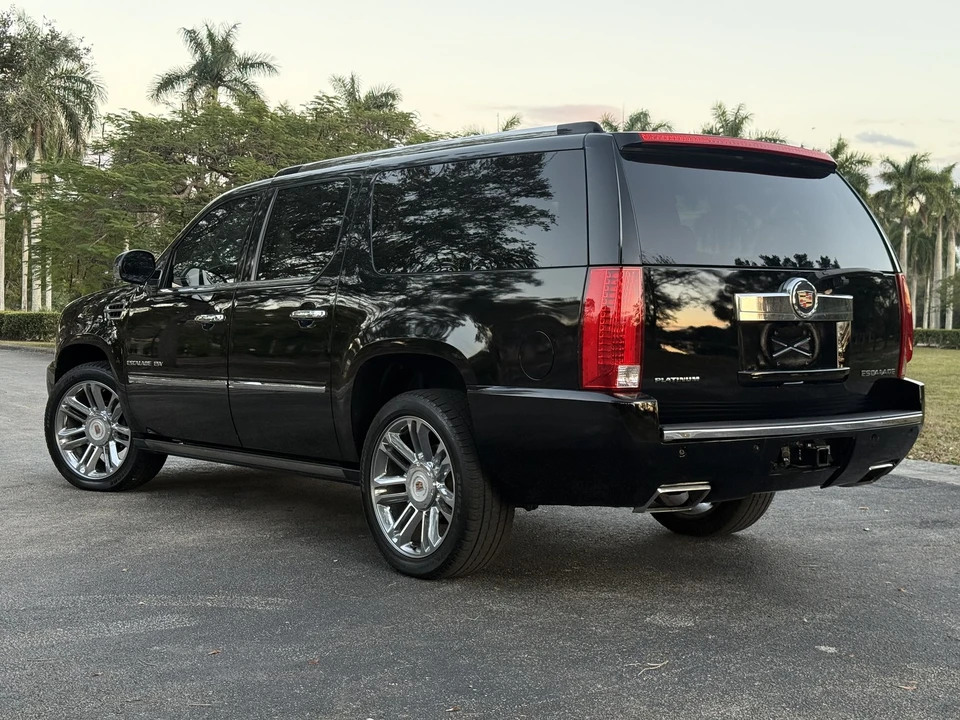 2014 Cadillac Escalade & EXT 3rd Gen - Image 4 of 21