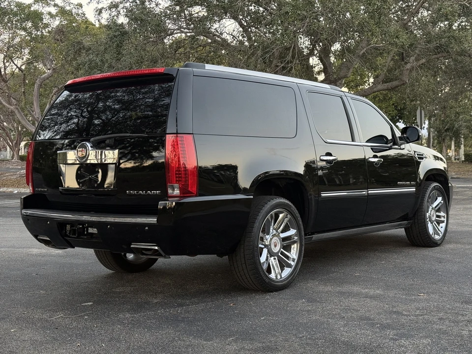 2014 Cadillac Escalade & EXT 3rd Gen - Image 9 of 21
