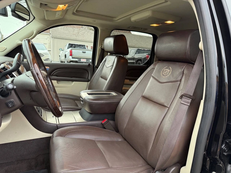 2014 Cadillac Escalade & EXT 3rd Gen - Image 18 of 21