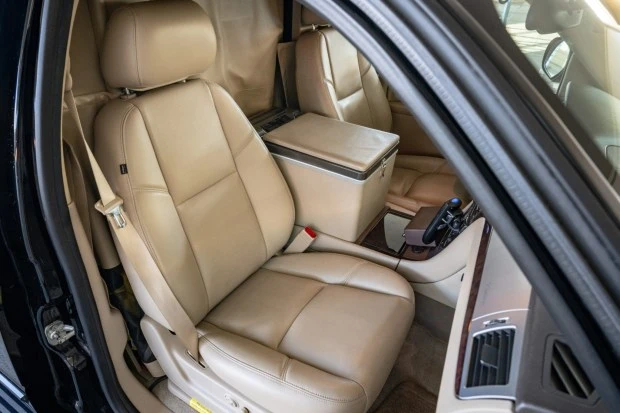 2014 Cadillac Escalade & EXT 3rd Gen - Image 4 of 8