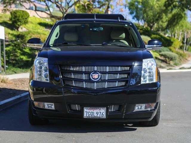 2014 Cadillac Escalade & EXT 3rd Gen - Image 2 of 31