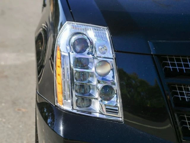 2014 Cadillac Escalade & EXT 3rd Gen - Image 10 of 21