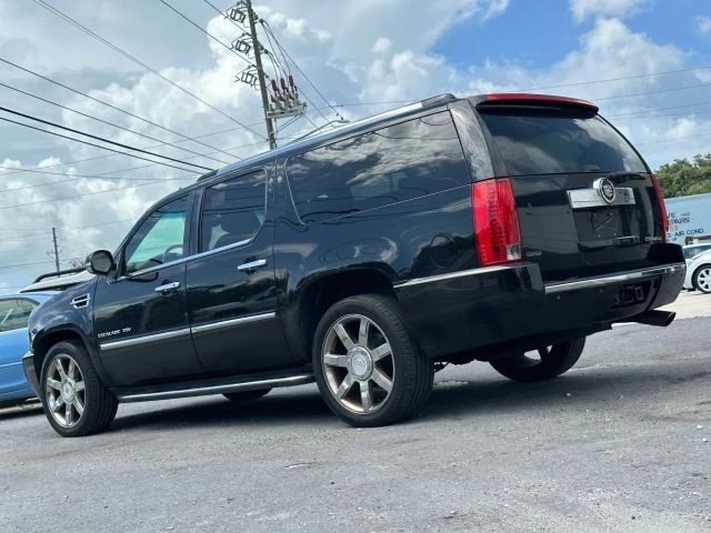 2014 Cadillac Escalade & EXT 3rd Gen - Image 3 of 12