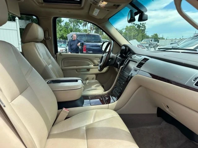 2014 Cadillac Escalade & EXT 3rd Gen - Image 11 of 12