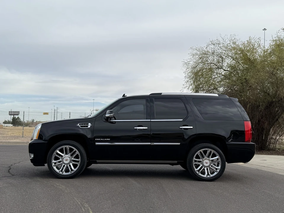 2014 Cadillac Escalade & EXT 3rd Gen - Image 12 of 31