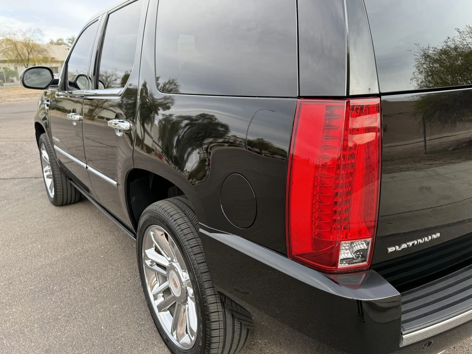 2014 Cadillac Escalade & EXT 3rd Gen - Image 16 of 31