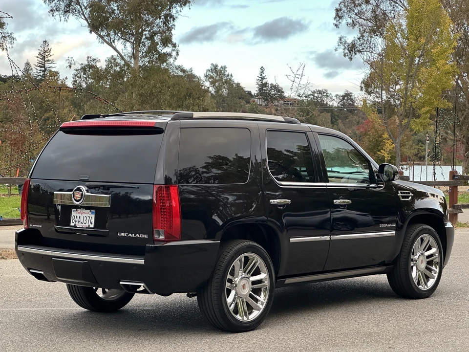2014 Cadillac Escalade & EXT 3rd Gen - Image 8 of 31