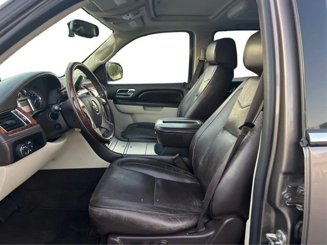 2014 Cadillac Escalade & EXT 3rd Gen - Image 9 of 21