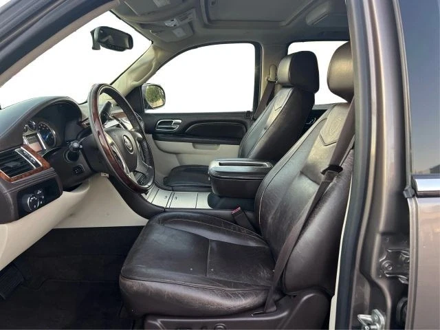 2014 Cadillac Escalade & EXT 3rd Gen - Image 9 of 21