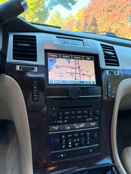 2014 Cadillac Escalade & EXT 3rd Gen - Image 5 of 6