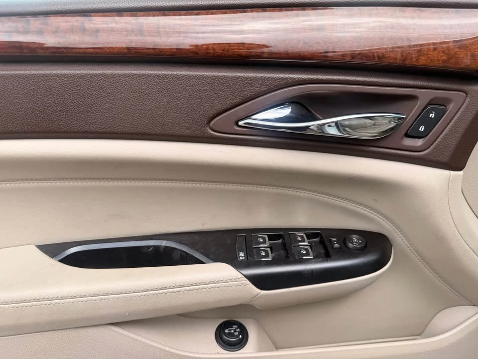 2014 Cadillac SRX - Image 9 of 16