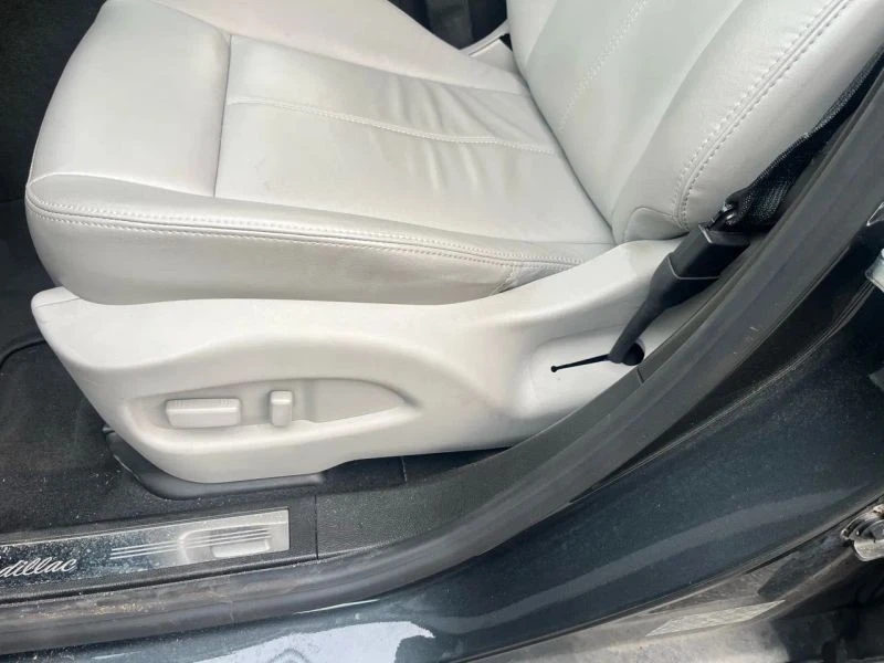 2014 Cadillac SRX - Image 10 of 12