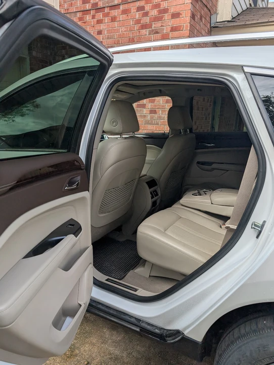 2014 Cadillac SRX - Image 13 of 17