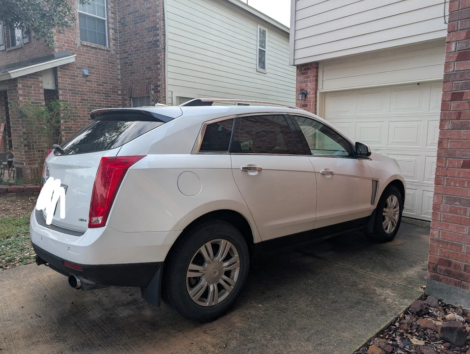 2014 Cadillac SRX - Image 2 of 17