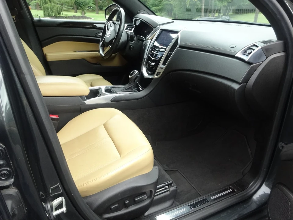 2014 Cadillac SRX - Image 12 of 20