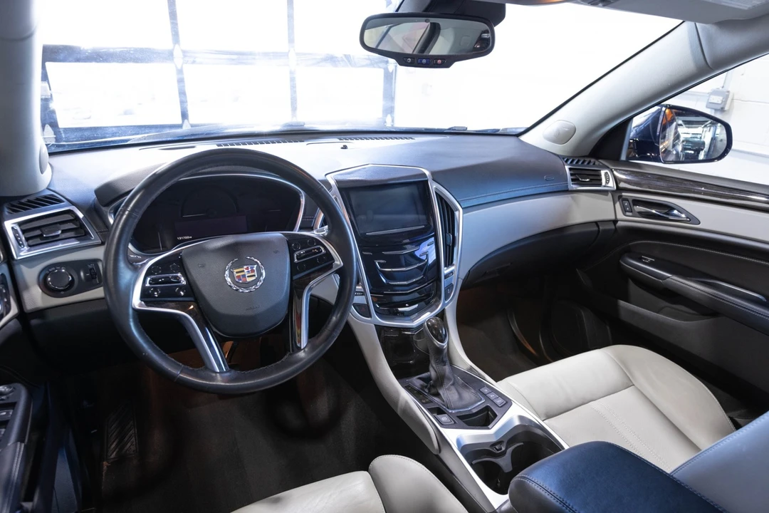 2014 Cadillac SRX - Image 19 of 21