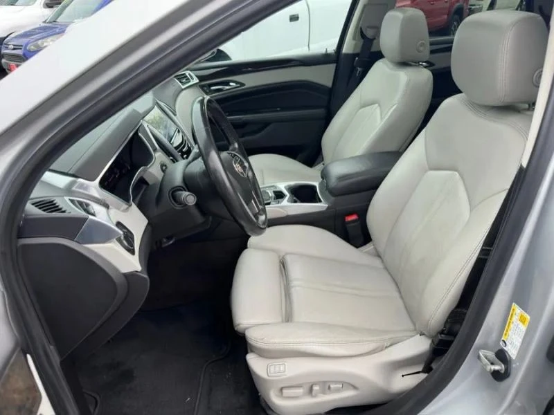 2014 Cadillac SRX - Image 10 of 12