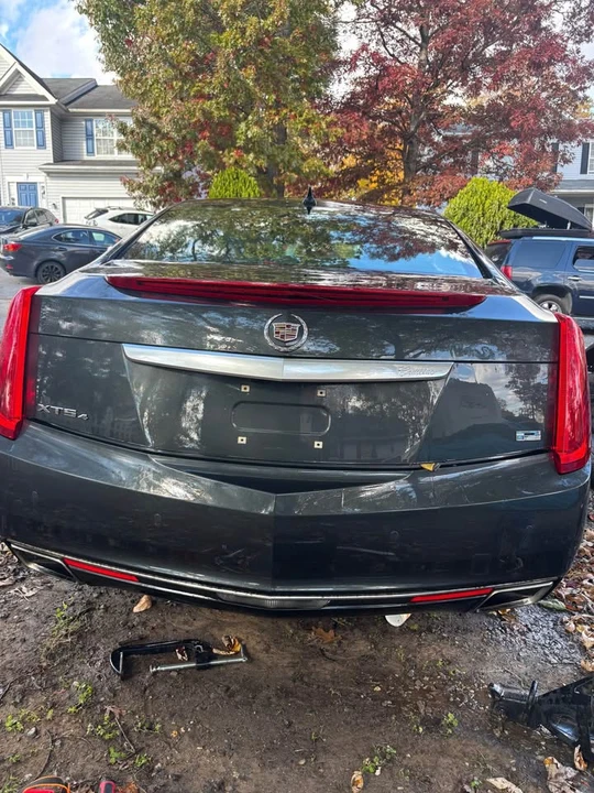 2014 Cadillac STS-V - Image 3 of 3