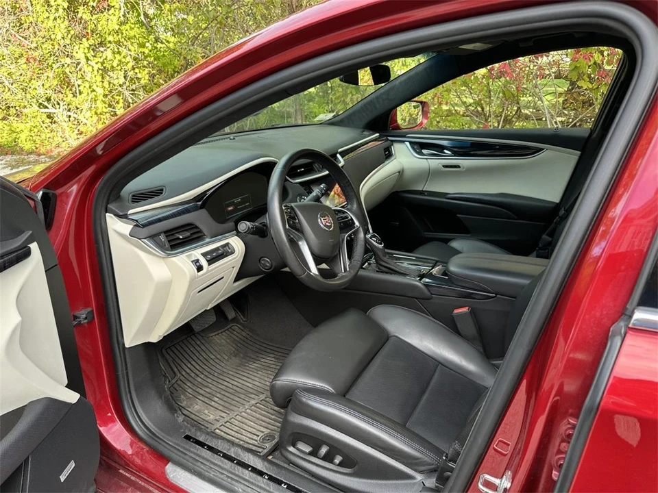 2014 Cadillac XTS - Image 25 of 31