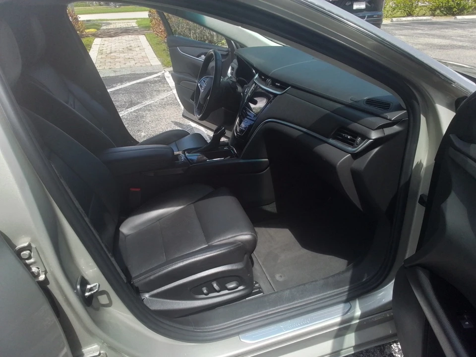 2014 Cadillac XTS - Image 16 of 27