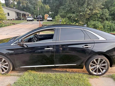 2014 Cadillac XTS Luxury Collection Sedan 4D