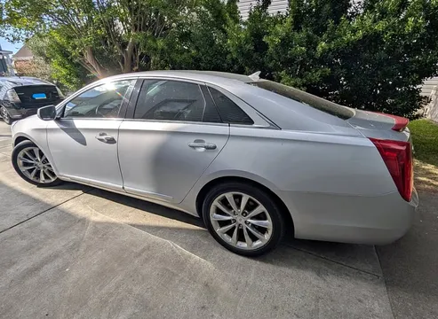 2014 Cadillac XTS Luxury Sedan 4D