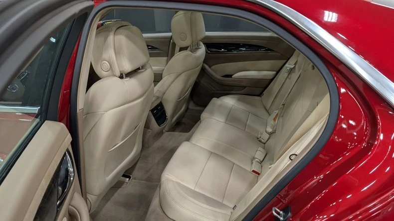 2014 Cadillac CTS - Image 9 of 10