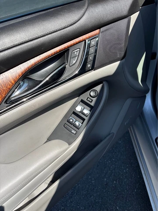 2014 Cadillac CTS 3rd Gen - Image 9 of 14