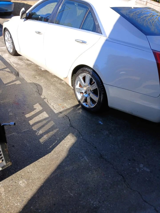 2014 Cadillac CTS 3rd Gen - Image 4 of 5